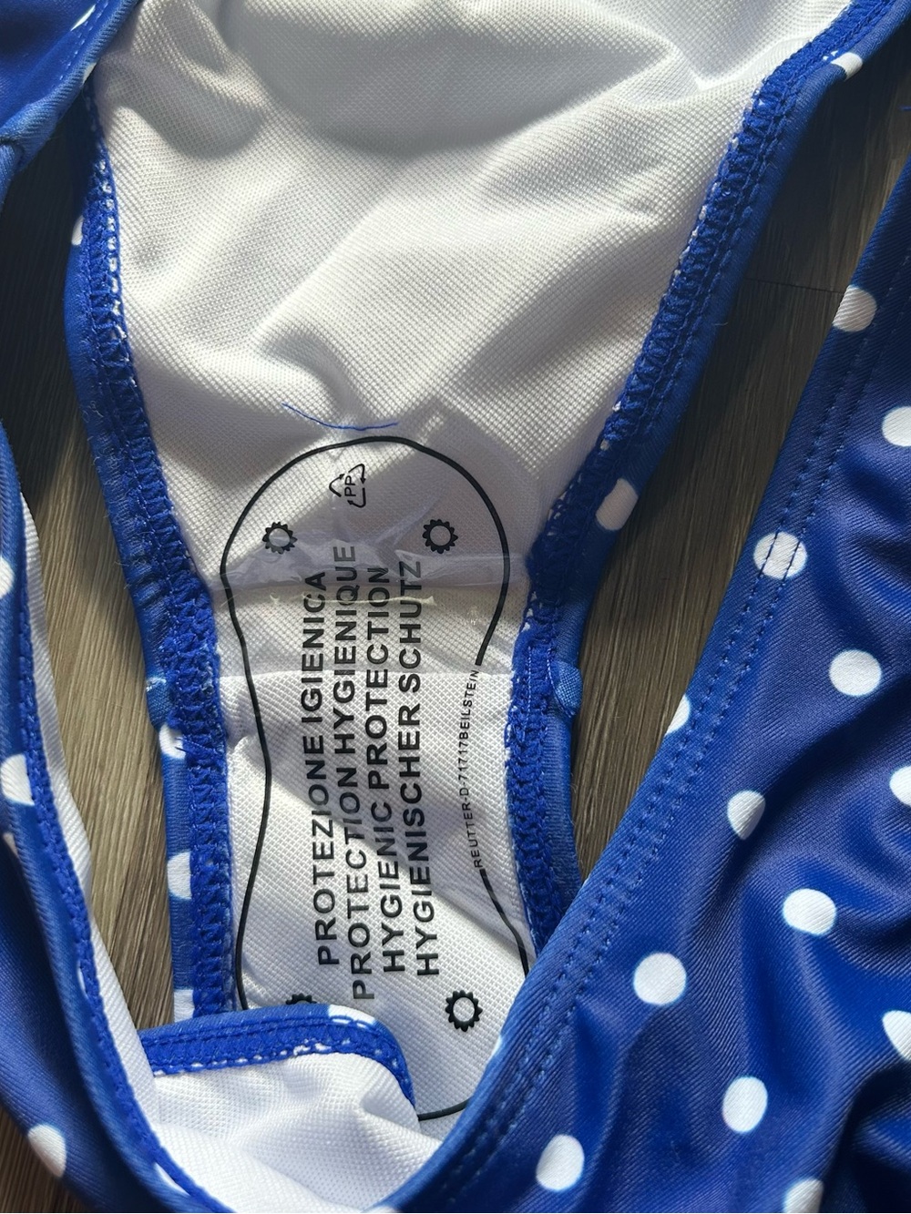 Blue White Polka Dot String Tie Triangle Bikini Set - Swimwear Size M - Picture 4 of 4